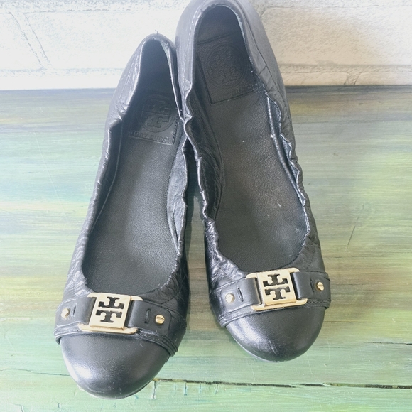 Tory Burch Leather Flats - Picture 1 of 9